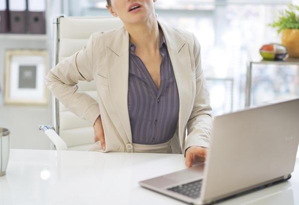 боли справа отдающие в спину